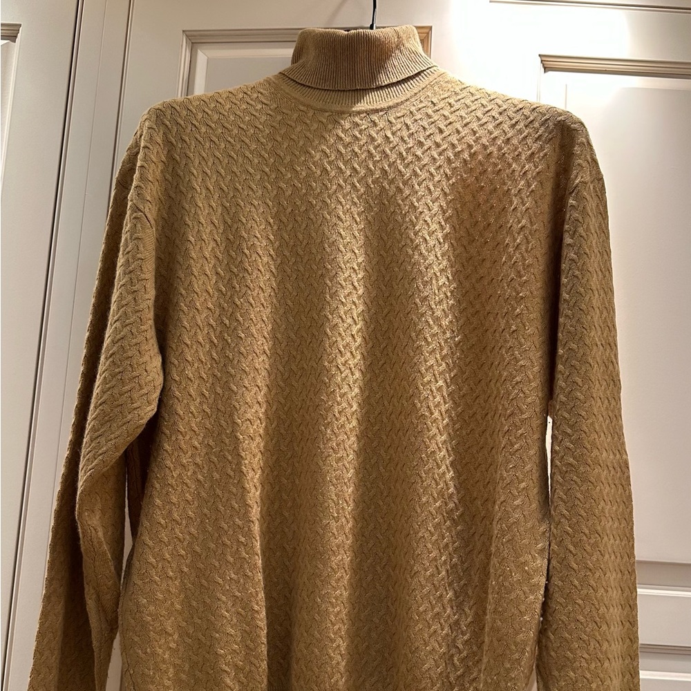 Men's baby cable silk/cashmere turtlenck L